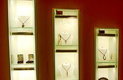 Keepsake Jewellery Display